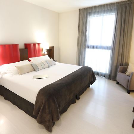 Hotel Ciutat De Girona Zewnętrze zdjęcie