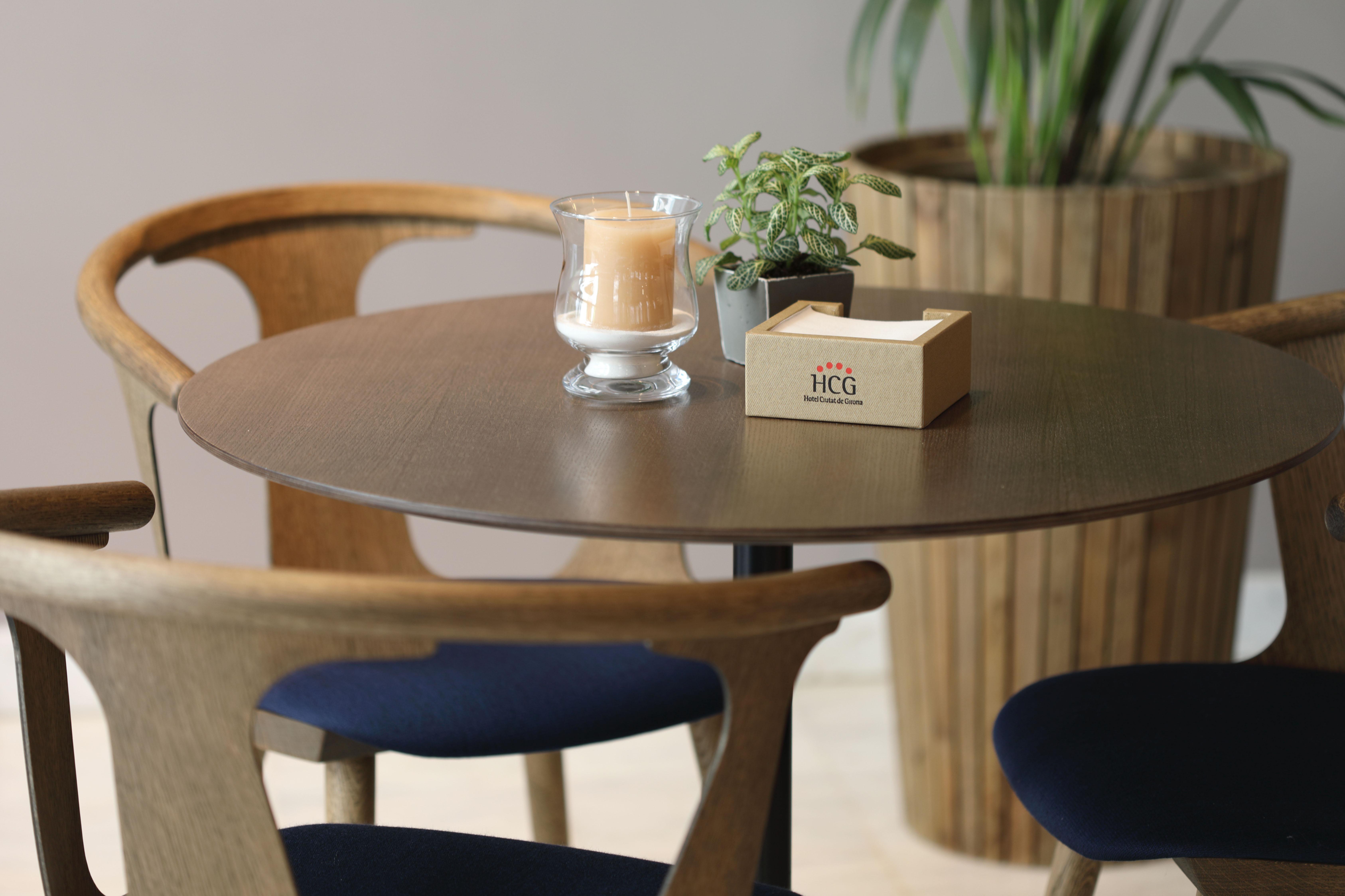 Hotel Ciutat De Girona Zewnętrze zdjęcie